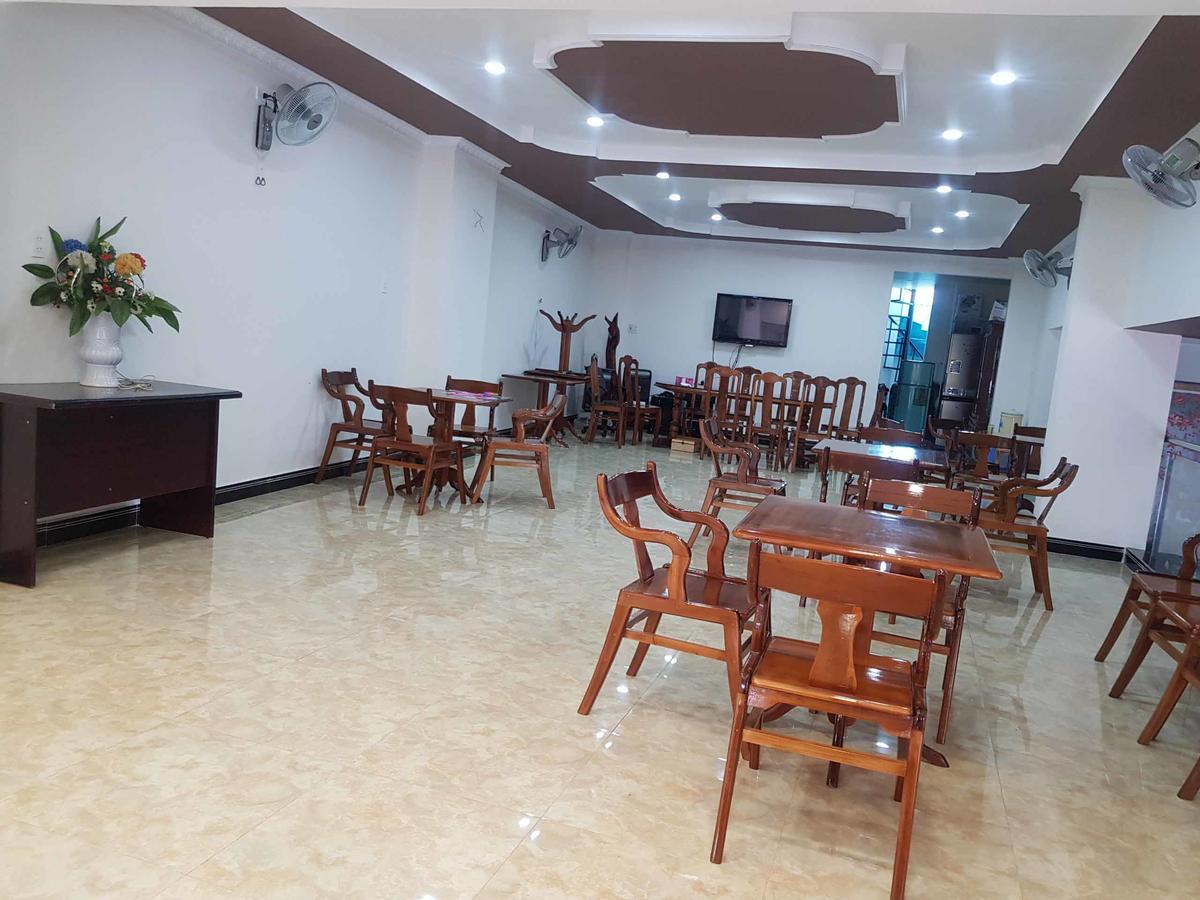 Tay Nguyen Hotel Kon Tum Extérieur photo