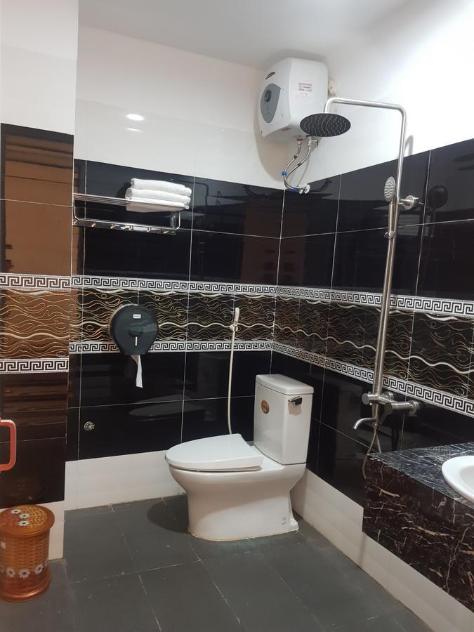 Tay Nguyen Hotel Kon Tum Extérieur photo