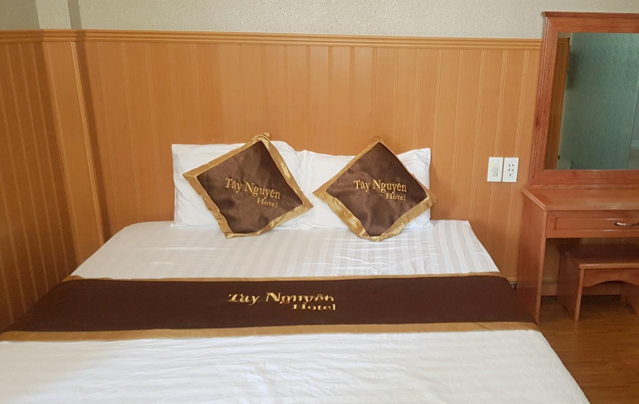 Tay Nguyen Hotel Kon Tum Extérieur photo